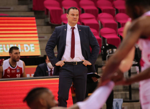 罗马电台爆 罗马电台爆